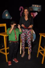 Sania Mirza on Captian Tiao sets in Mehboob on 8th Nov 2014
